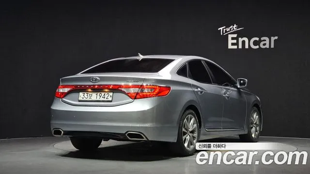 Hyundai Grandeur 2015 thumb 2