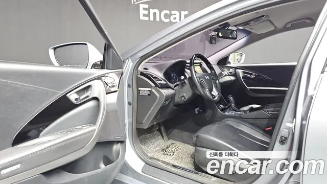 Hyundai Grandeur 2015 thumb 10