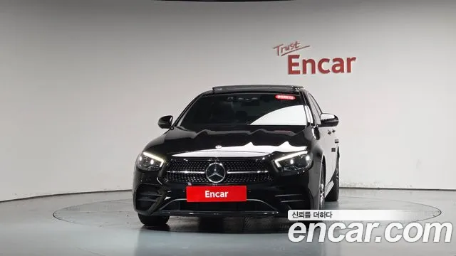 Mercedes-Benz E-Класс 2023 thumb 2