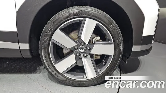 Hyundai Santa Fe 2024 thumb 5