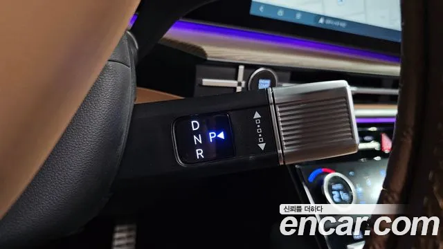 Hyundai Santa Fe 2024 thumb 9