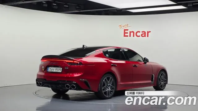 Kia Stinger 2021 thumb 2