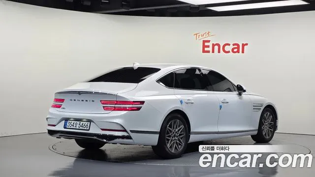 Genesis G80 2024 thumb 2