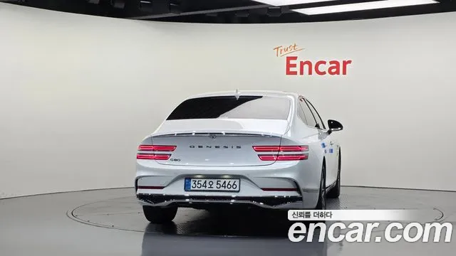 Genesis G80 2024 thumb 4