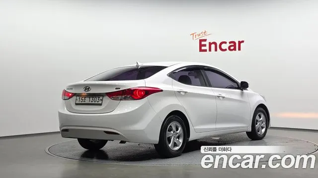 Hyundai Avante 2012 thumb 2