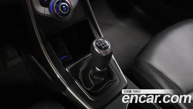 Hyundai Avante 2012 thumb 9