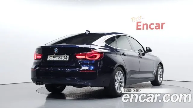 BMW Gran Turismo 2020 thumb 2