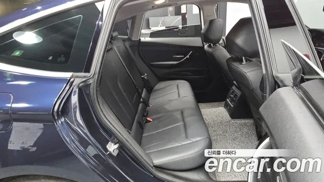 BMW Gran Turismo 2020 thumb 12