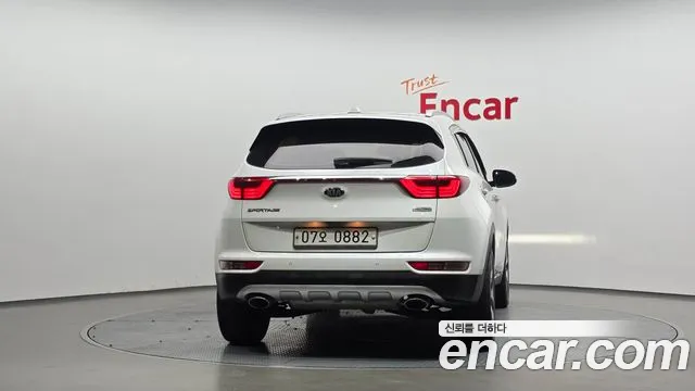 Kia Sportage 2016 thumb 4