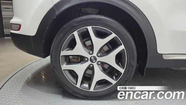 Kia Sportage 2016 thumb 5