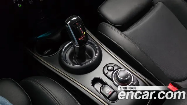 MINI Countryman 2021 thumb 8