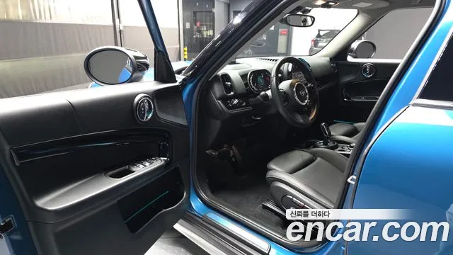 MINI Countryman 2021 thumb 9
