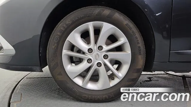 Renault-KoreaSamsung Fluence 2015 thumb 5