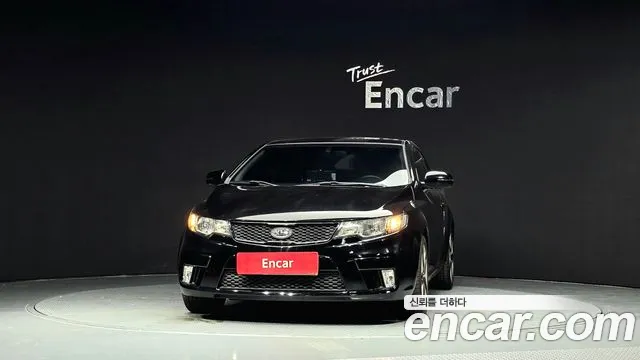 Kia Carens 2011 thumb 3