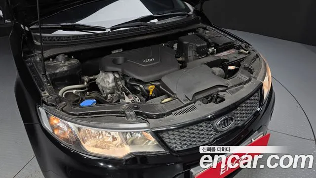 Kia Carens 2011 thumb 6