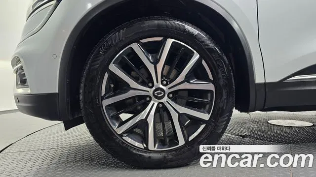 Renault-KoreaSamsung Koleos 2020 thumb 4