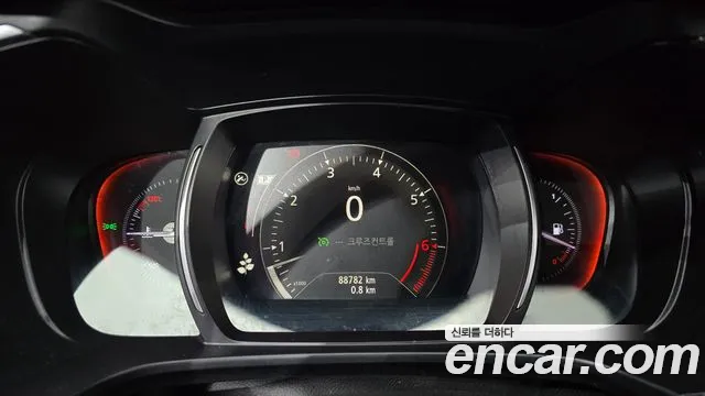 Renault-KoreaSamsung Koleos 2020 thumb 7
