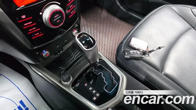 KG_Mobility_Ssangyong TIBOLI 2016 thumb 8