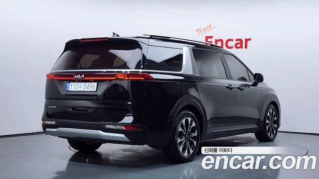 Kia Carnival 2022 thumb 2