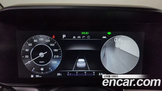 Kia Carnival 2022 thumb 8