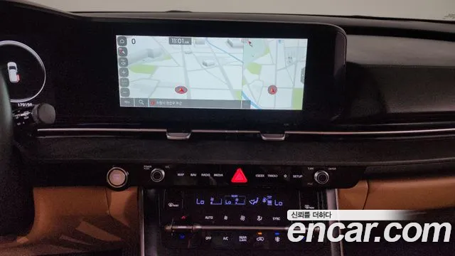 Kia Carnival 2022 thumb 12