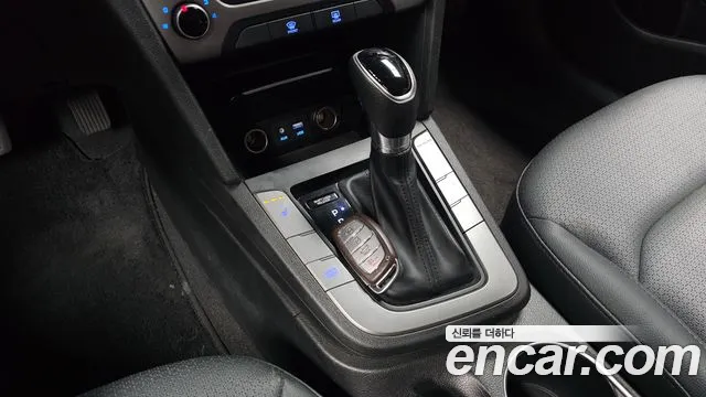 Hyundai Avante 2018 thumb 9