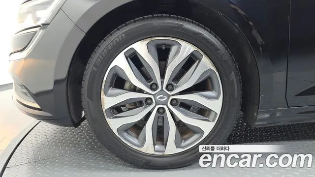 Renault-KoreaSamsung Megane 2016 thumb 4