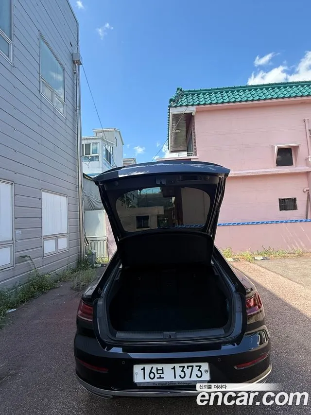 Volkswagen Arteon 2019 thumb 2