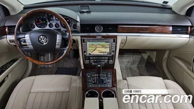 Volkswagen Phaeton 2011 thumb 7