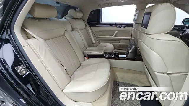 Volkswagen Phaeton 2011 thumb 11