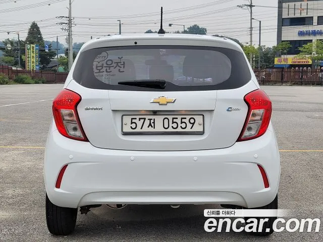 ChevroletGMDaewoo Spark 2016 thumb 4