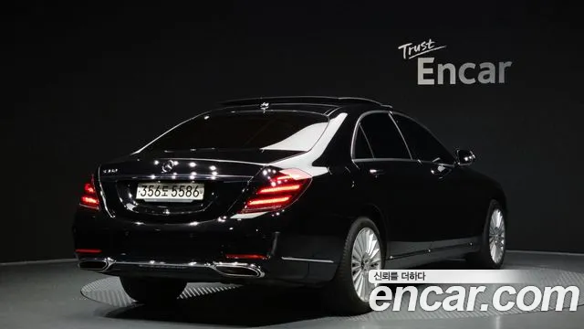 Mercedes-Benz S-Класс 2020 thumb 2