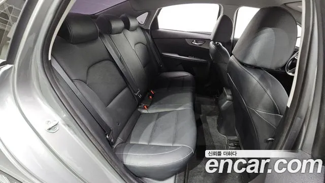 Kia K3 2018 thumb 11