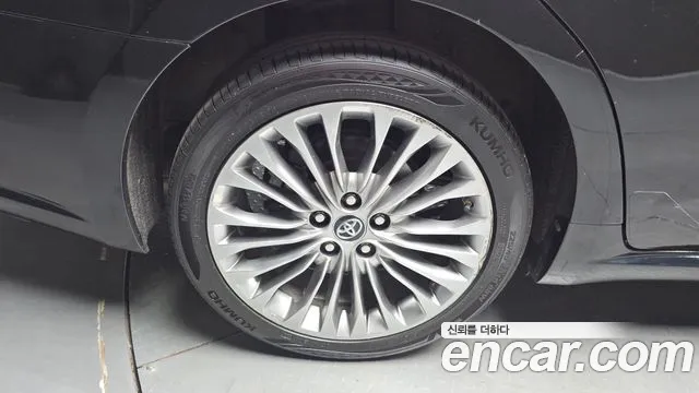 Toyota Avalon 2017 thumb 5