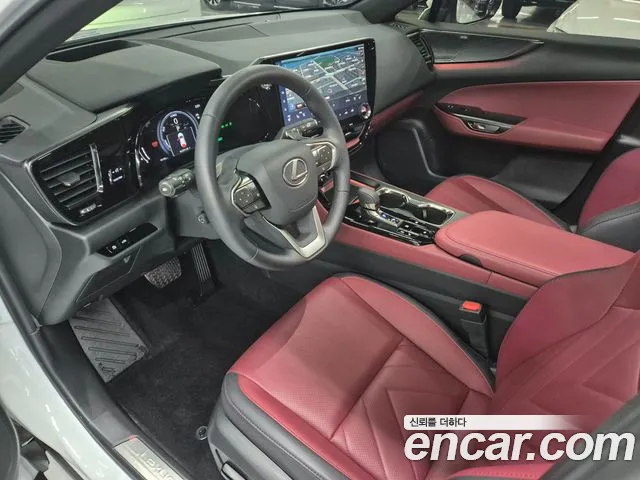 Lexus NX 2026 thumb 10