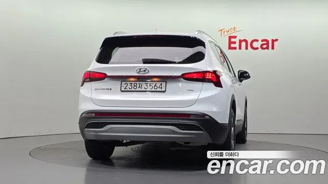 Hyundai Santa Fe 2021 thumb 4