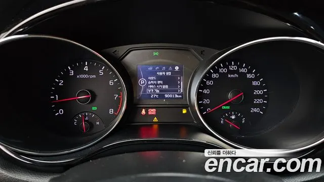 Kia Carnival 2016 thumb 8