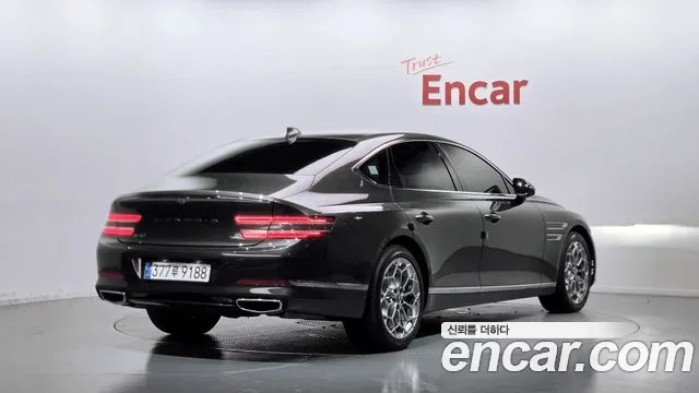 Genesis G80 2022 thumb 2