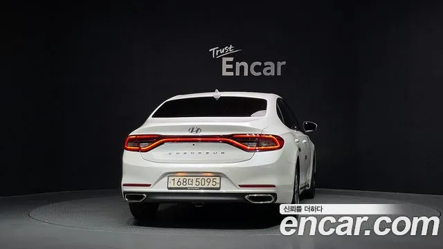 Hyundai Grandeur 2017 thumb 4
