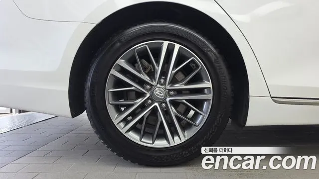 Hyundai Grandeur 2017 thumb 5