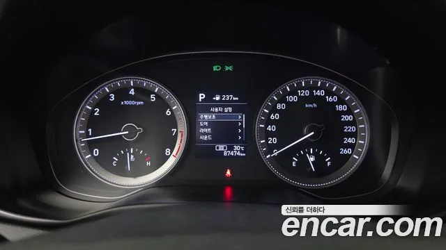 Hyundai Grandeur 2017 thumb 8