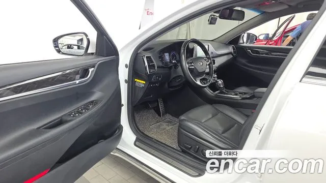 Hyundai Grandeur 2017 thumb 10