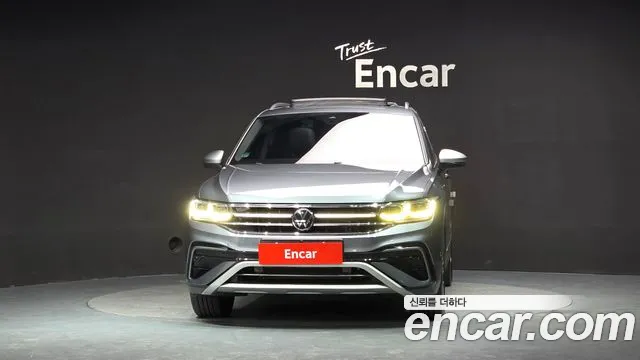 Volkswagen Tiguan 2022 thumb 3