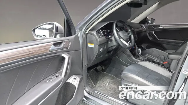 Volkswagen Tiguan 2022 thumb 10
