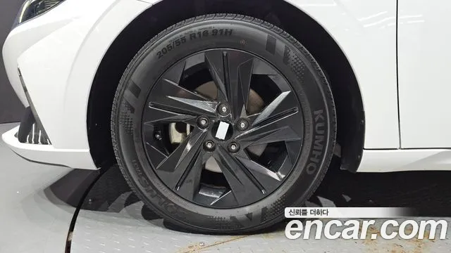 Hyundai Avante 2023 thumb 5