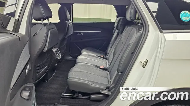 Peugeot 5008 2021 thumb 10