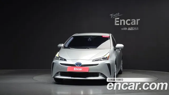 Toyota Prius 2019 thumb 2