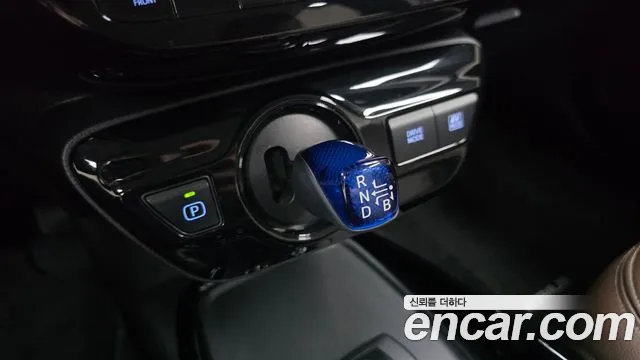 Toyota Prius 2019 thumb 8