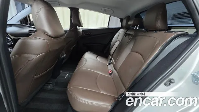 Toyota Prius 2019 thumb 11