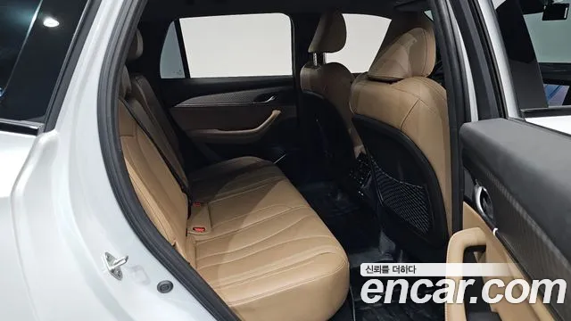 Renault-KoreaSamsung Koleos 2025 thumb 11